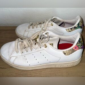 Adidas - Sam Smith - Women's Sneakers with Gold and Multicolor Snakeskin Accents